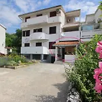 Karamarko 4* Башка