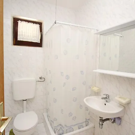 Gæstehus Karamarko Baška