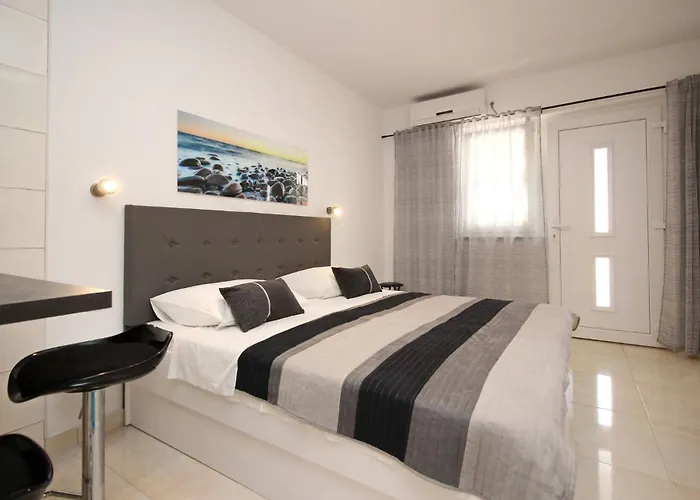 بيت ضيافة Karamarko باشْكا